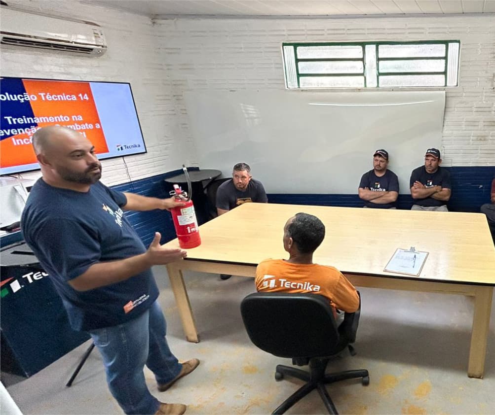 Treinamento NR 17 e NR 23 Tecnika 2024